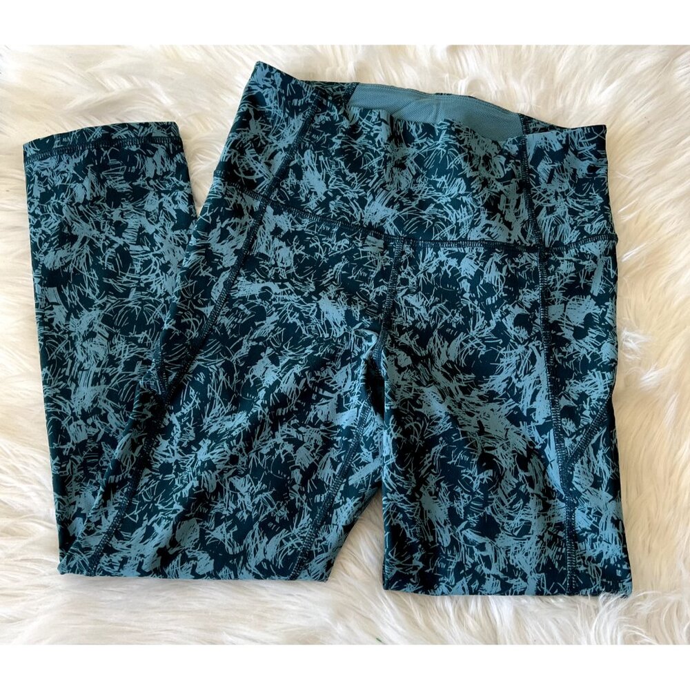 Under Armour Blue Printed Leggings Women's Small, EUC (tag missing)